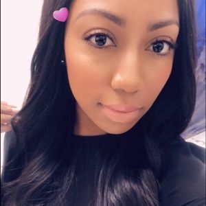 Meet your Posher, Ebony